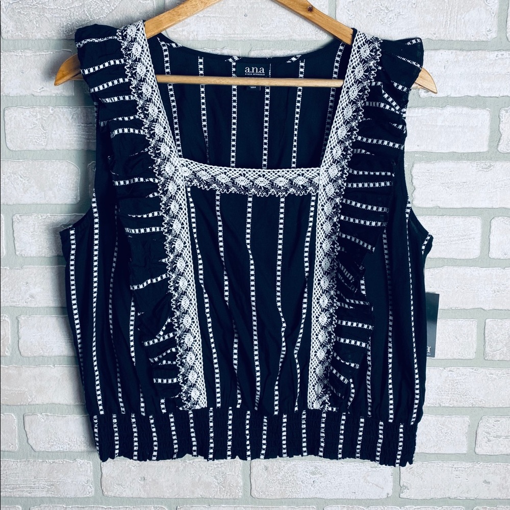 a.n.a Womens Square Neck Sleeveless Blouse